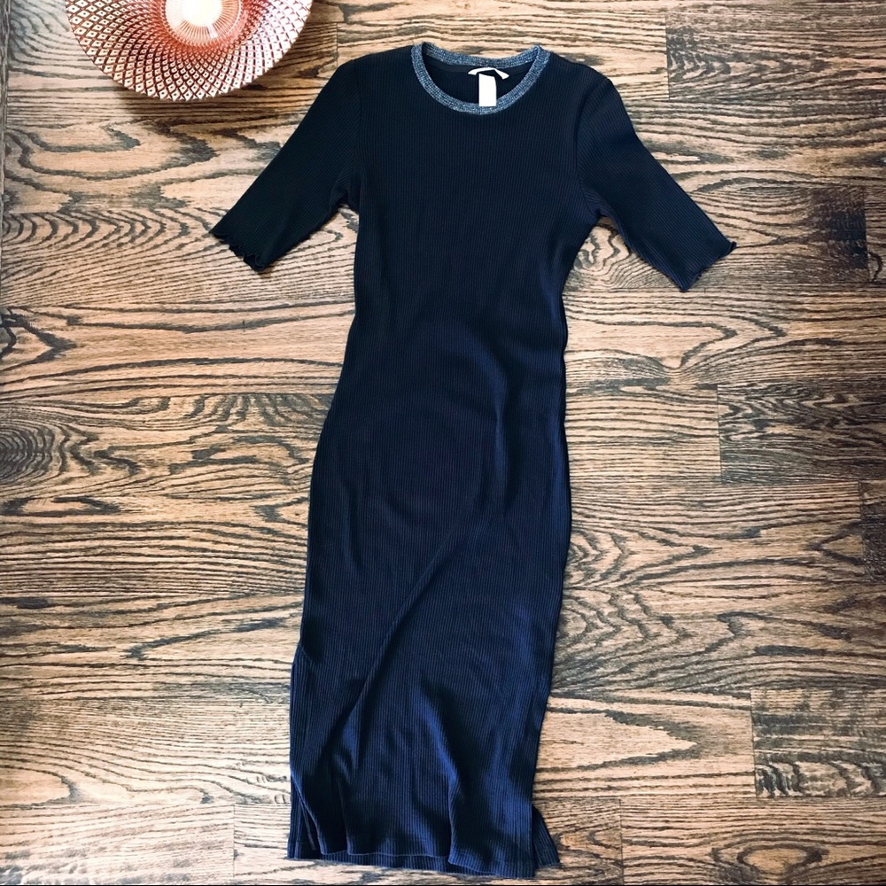 💙💙H&M Black Long Dress - Like New!! 🤘🏻 - Picture 2 of 5